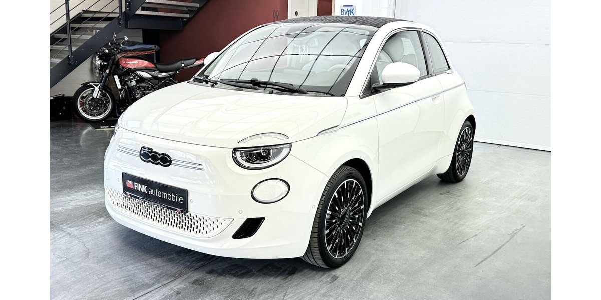 Fiat 500e La Prima by Bocelli 1.Hand Cabrio 42 kWh 12.200 km 22.622 &euro; Lich 35423