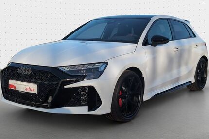 Audi RS3 4.500 km 67.990 &euro; Eisenach 99817