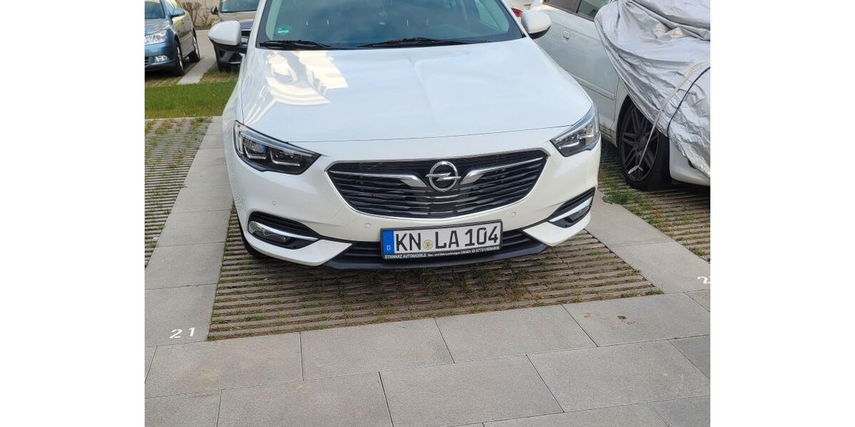 Opel Insignia 195.000 km 10.500 &euro; Singen(Hohentwiel) 78224