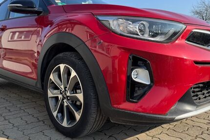 Kia Stonic 27.668 km 12.999 &euro; Nordhausen 99734