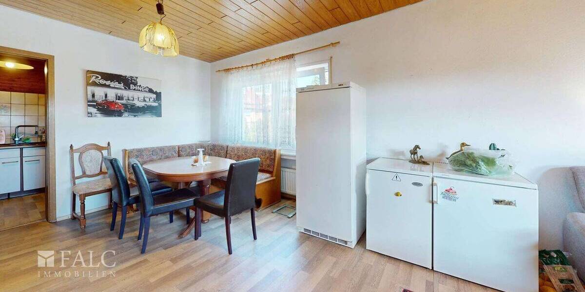 Mehrfamilienhaus, Wohnhaus Östringen Tiefenbach - 9 Zimmer, 220 m&sup2;, 750.000&euro; | Angebot:26160521