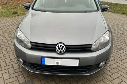 VW Golf 128.695 km 8.999 &euro; Wahrenholz 29399