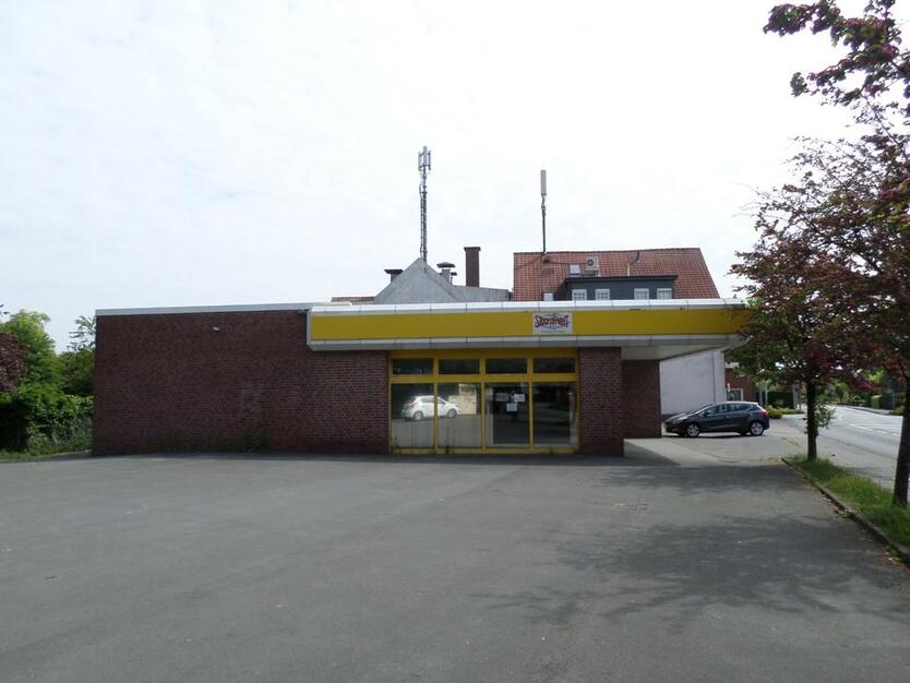 2 Wohn.- Geschäfthäuser in Liesborn bei Lippstadt zu verkaufen