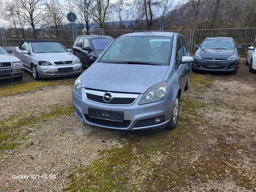 Opel Zafira 143.000 km 3.500 € Kelheim 93309