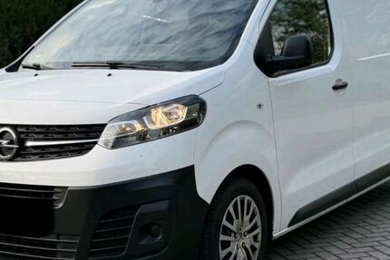 Opel Vivaro 92.213 km 12.700 &euro; Hannover 30179