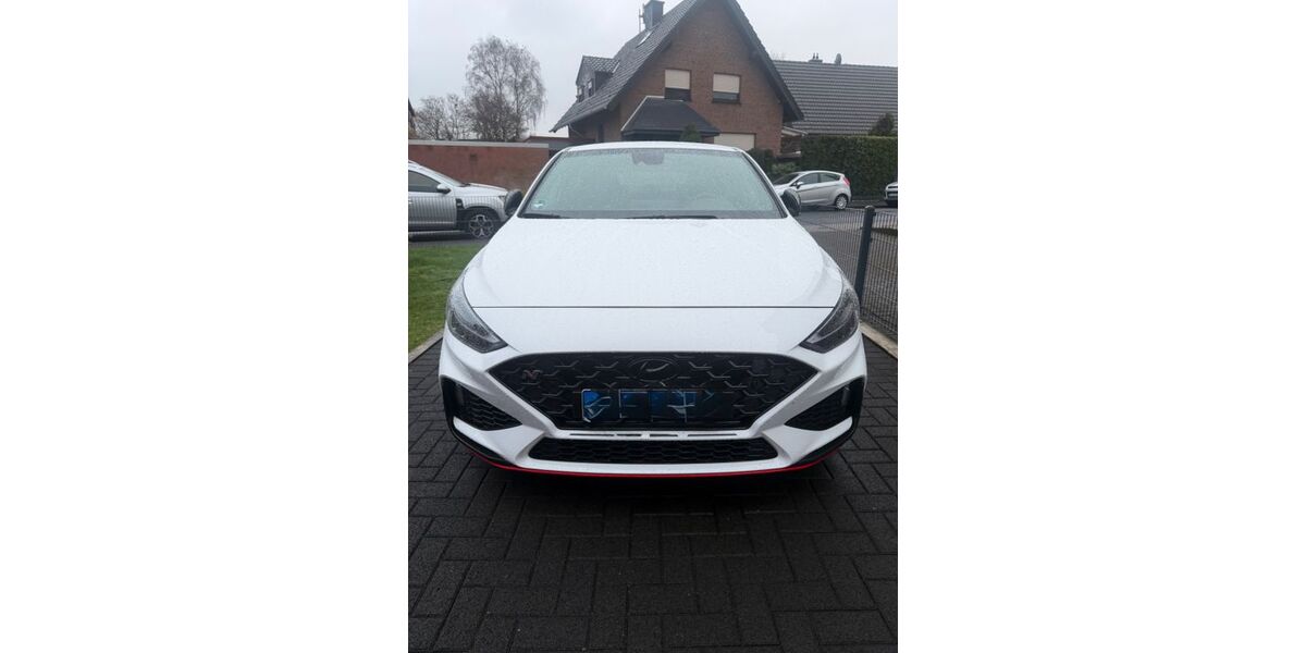 Hyundai i30 18.900 km 32.300 &euro; Voerde 46562