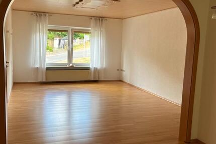Wohnung Heringen (Werra) - 6 Zimmer, 123 m&sup2;, 1.200&euro; | Angebot:25320565