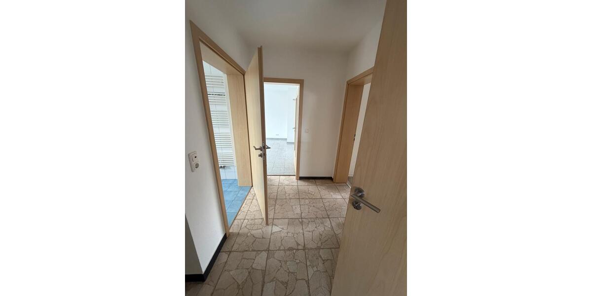 Erdgeschoßwohnung Kassel Fasanenhof - 2 Zimmer, 85 m&sup2;, 780&euro; | Angebot:25571720