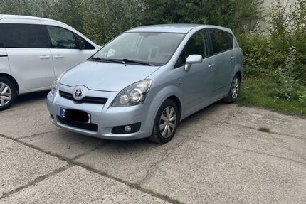 Toyota Corolla Verso 198.311 km 5.500 &euro; Lübeck 23562