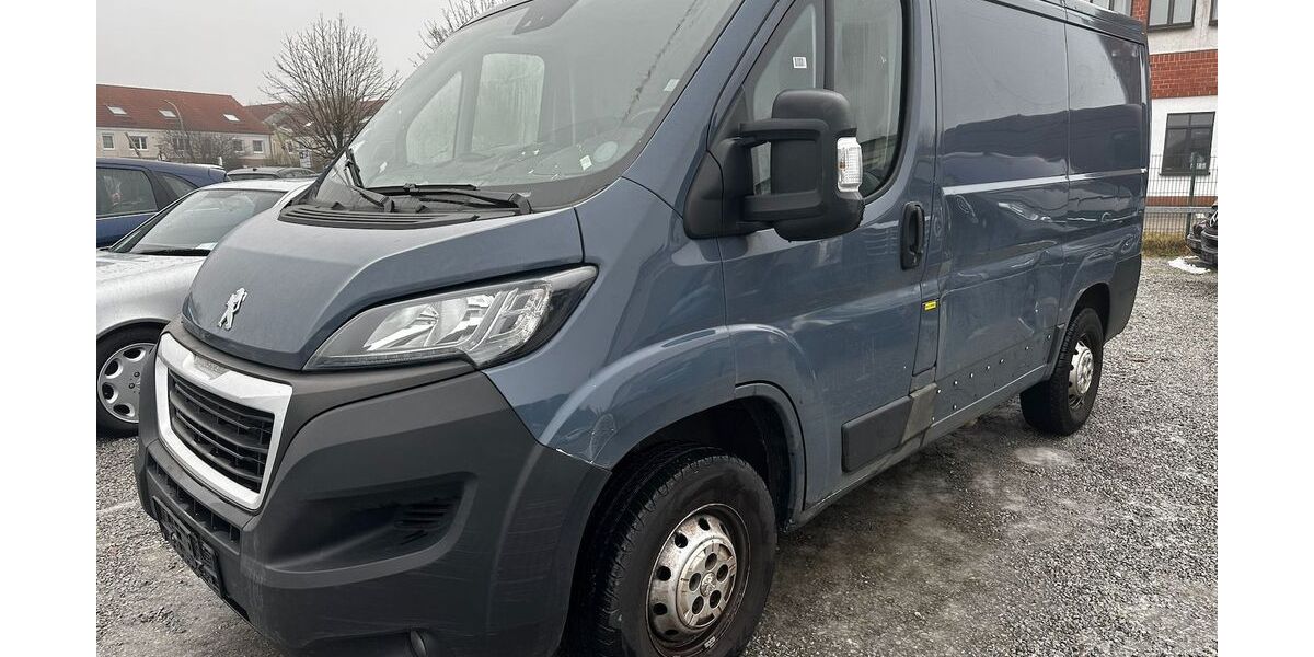 Peugeot Boxer 83.254 km 6.499 &euro; Schönefeld/ OT Großziethen 12529