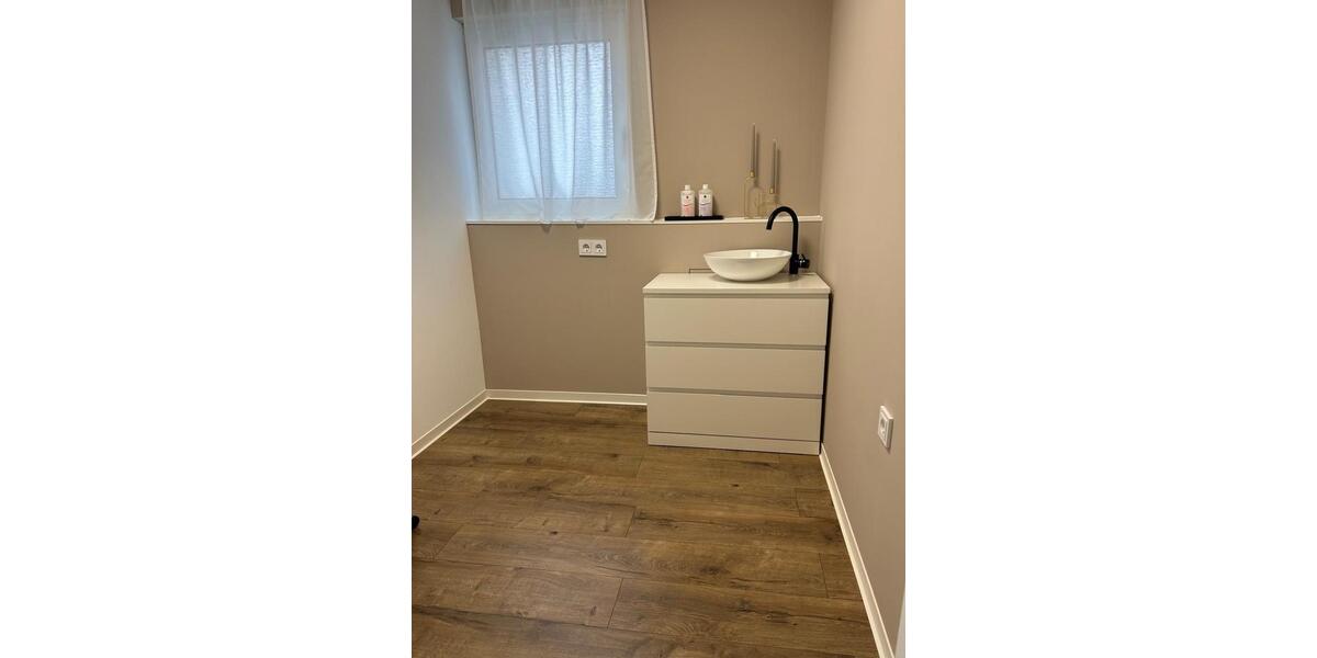 Erdgeschoßwohnung Wetzlar Dutenhofen - 3 Zimmer, 84 m&sup2;, 195.000&euro; | Angebot:25395334