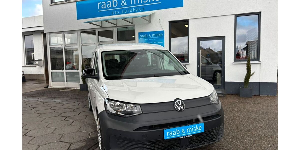 VW Caddy Maxi 126.000 km 20.490 &euro; Essingen 73457