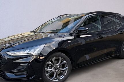 Ford Focus 46.745 km 19.870 &euro; Bargteheide 22941