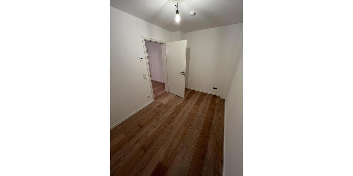 Erdgeschoßwohnung Ammerndorf - 4 Zimmer, 92 m&sup2;, 1.125&euro; | Angebot:25397845