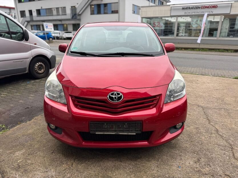 Toyota Verso 158.000 km 5.800 € Wertheim am Main 97877