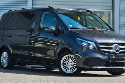 Mercedes V 220