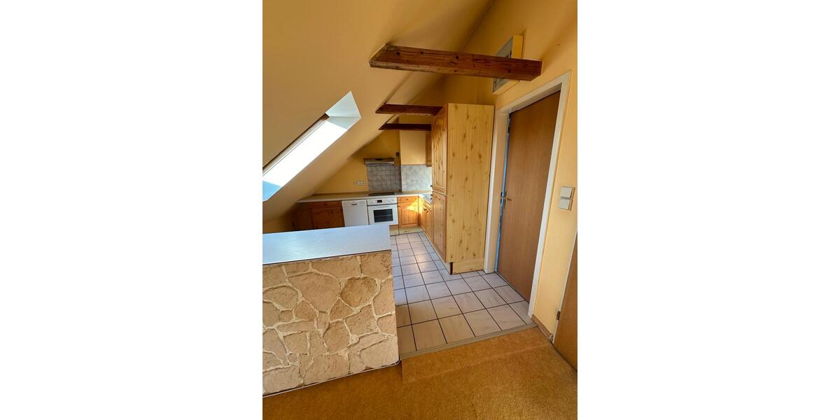 Dachgeschoßwohnung Neumünster - 1 Zimmer, 46 m&sup2;, 620&euro; | Angebot:25171691