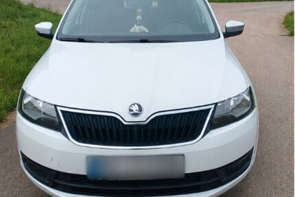 Skoda Rapid 113.000 km 9.400 &euro; Mittelreidenbach 55758