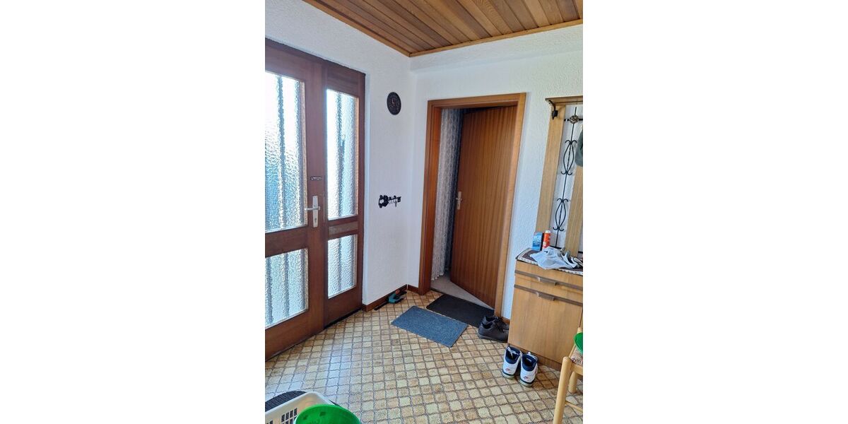 Freistehendes Einfamilienhaus mit 6 Zimmern in Biedenkopf-Wallau - Einfamilienhaus Biedenkopf-Wallau Wallau | Angebot:27092690