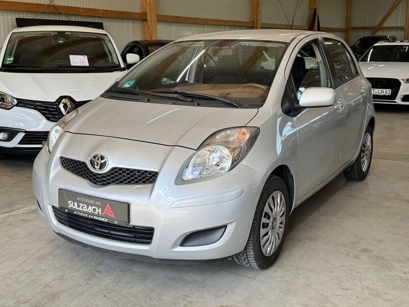 Yaris