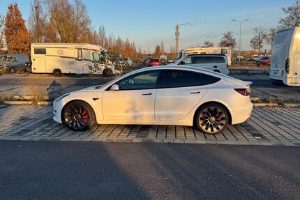 Tesla Model 3 33.394 km 36.000 &euro; Leipzig 04158