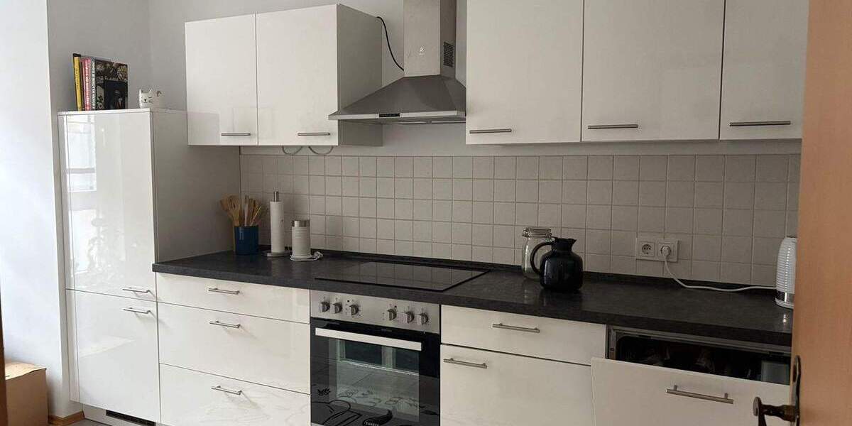 Etagenwohnung Fürth Südstadt - 2 Zimmer, 72 m&sup2;, 640&euro; | Angebot:25563302