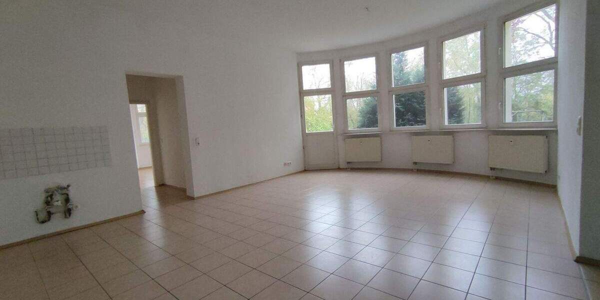 Etagenwohnung Bitterfeld Kraftwerksiedlung - 3 Zimmer, 74 m&sup2;, 73.500&euro; | Angebot:24812668
