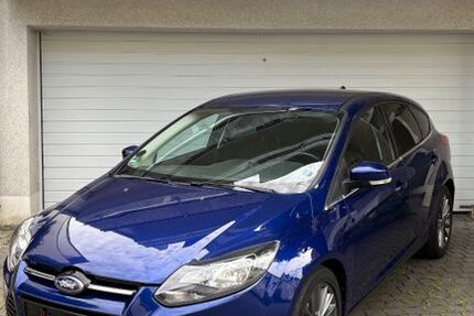 Ford Focus 170.000 km 8.999 &euro; Arnsberg 59755
