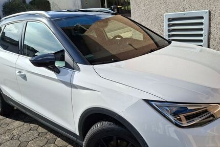 Seat Arona 11.137 km 21.990 &euro; Theley 66636