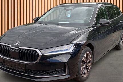 Skoda Superb 4.972 km 37.880 &euro; Dresden 01328