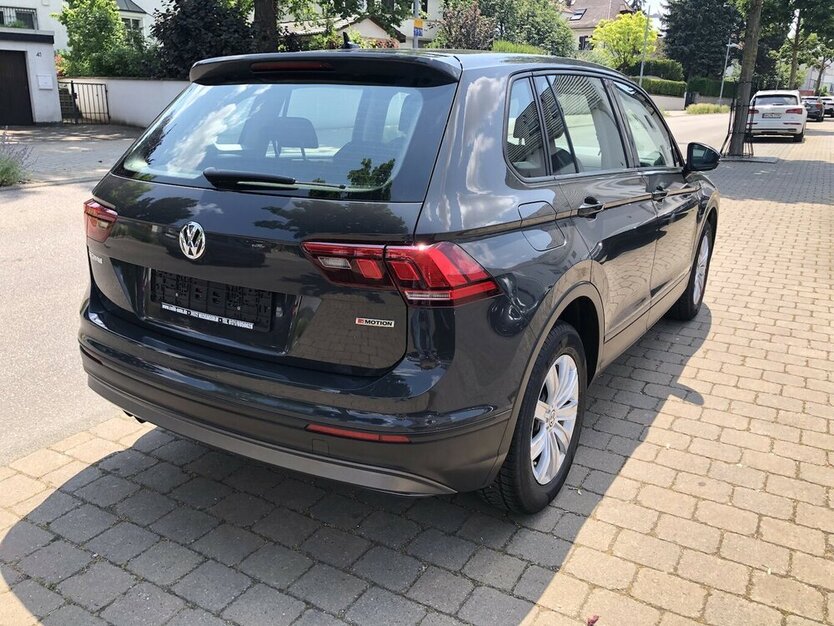 VW Tiguan 1.4 TSI Trendline BMT/Start-Stopp 4Motion 92.000 km 16.990 € Neckarsulm 74172