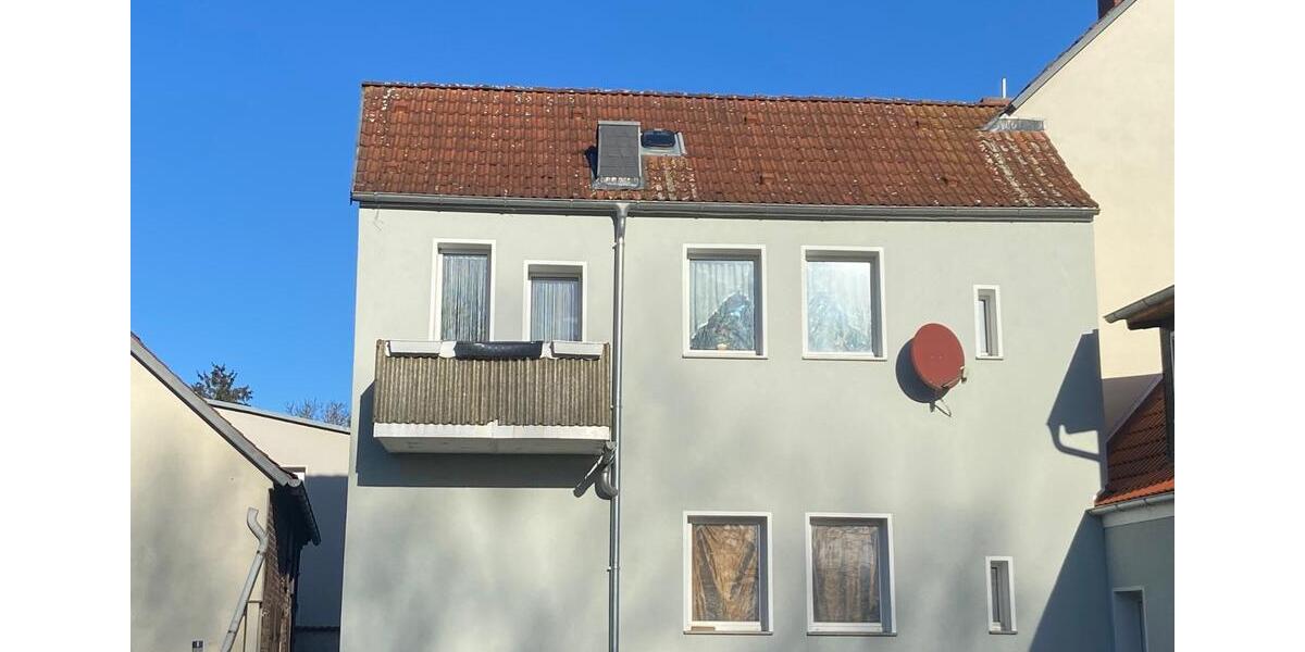 Mehrfamilienhaus, Wohnhaus Dessau-Roßlau Brambach - 10 Zimmer, 221 m&sup2;, 197.000&euro; | Angebot:27091655