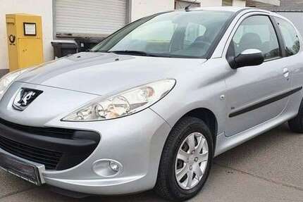 Peugeot 206 108.000 km 2.400 &euro; Bad Honnef 53604