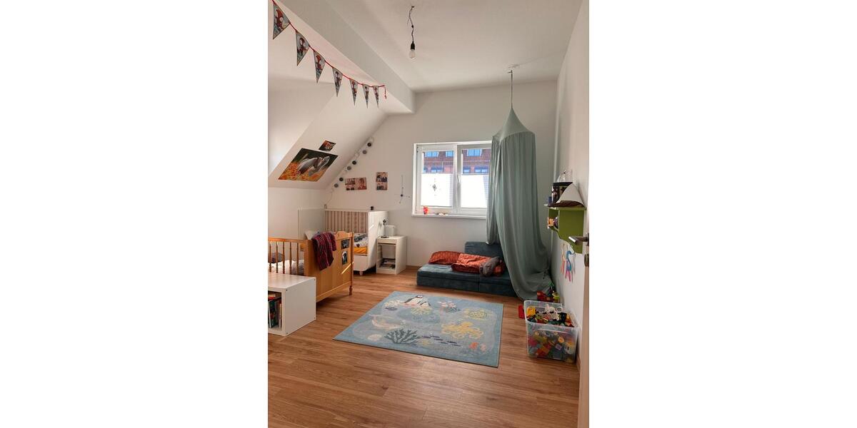 Einfamilienhaus Bad Neustadt an der Saale - 4 Zimmer, 156 m&sup2;, 1.400&euro; | Angebot:25103065