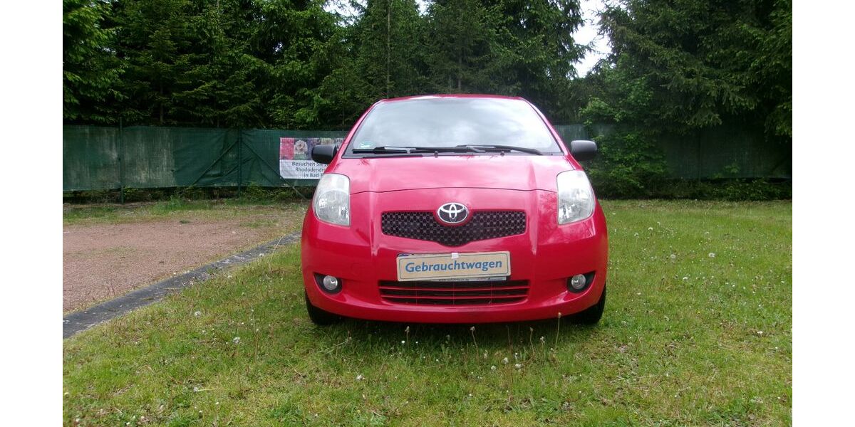 Toyota Yaris 161.300 km 2.300 &euro; Trusetal 98596