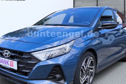 Hyundai i20 9.300 km 16.800 &euro; Flörsheim am Main 65439