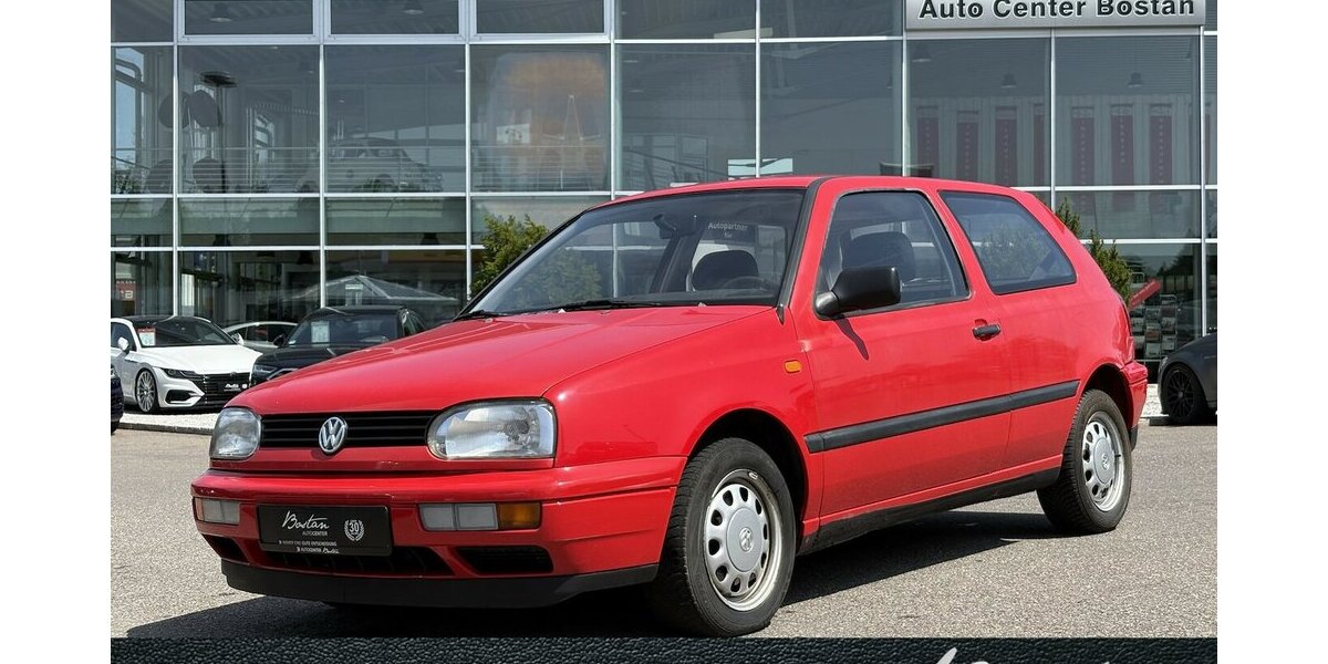 VW Golf AUTOMATIKGETREIEBE/1.HAND 92.632 km 3.900 &euro; Villingen-Schwenningen 78054