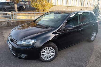 VW Golf 123.811 km 7.300 € Filderstadt 70794
