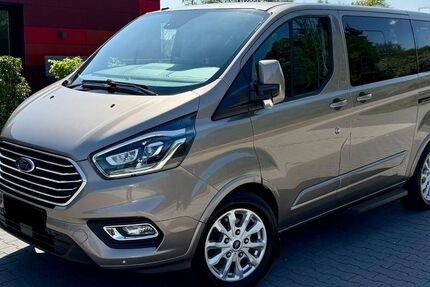 Ford Tourneo Custom 144.000 km 25.990 &euro; Ahaus 48683