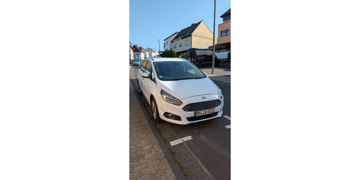 Ford S-Max 99.500 km 9.999 &euro; Mülheim-Kärlich 56218