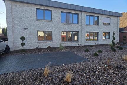 Wohnung Cloppenburg - 4 Zimmer, 115 m&sup2;, 1.150&euro; | Angebot:25974454