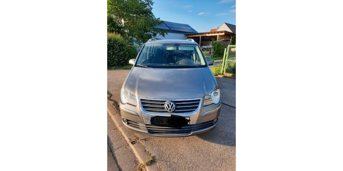 VW Touran 261.000 km 2.300 &euro; Ehingen 91725
