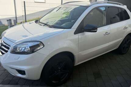 Renault Koleos 141.000 km 5.000 &euro; Bildstock 66299