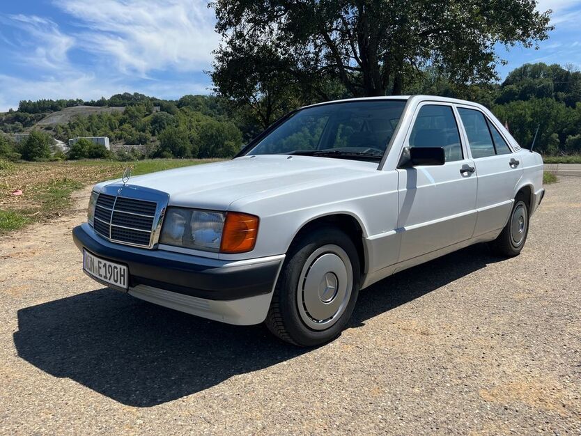 Mercedes-Benz 190 143.000 km 4.500 € Berlichingen 74214