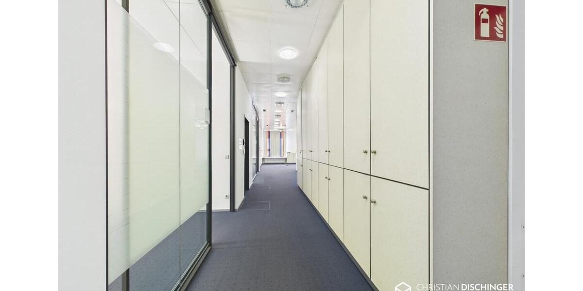 Gewerbeobjekt Regensburg Das Dörnberg - 4.700&euro; | Angebot:25354343