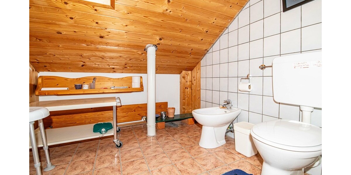 „Idyllisches Bauernhaus mit Teich & eigener Quelle – Ruhe, Natur und Geschichte vereint“ - Bauernhaus, Landhaus Weiding | Angebot:26041922