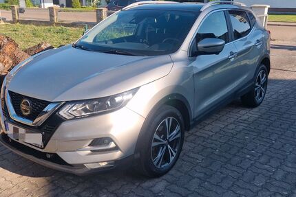 Nissan Qashqai 92.000 km 15.900 &euro; Neuburg Donau 86633