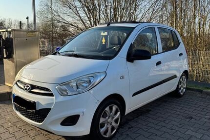 Hyundai i10 103.740 km 3.190 &euro; Salzgitter 38259