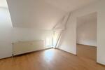 Dachgeschoßwohnung Wilhelmshaven - 1.5 Zimmer, 45 m&sup2;, 350&euro; | Angebot:26073368