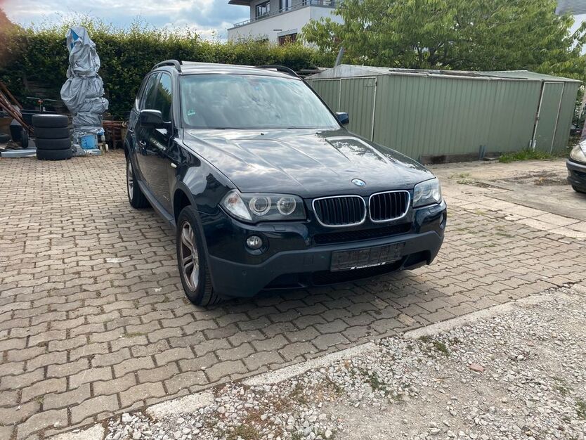 BMW X3 220.000 km 6.800 € Röttenbach 91341